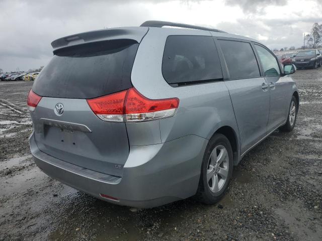 Photo 3 from auction – 2011 TOYOTA SIENNA LE with VIN 5TDKK3DC9BS059931