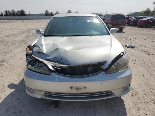 Photo 5 from auction – 2005 TOYOTA CAMRY LE with VIN 4T1BE32K35U006929