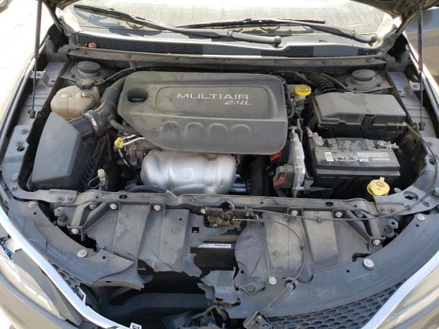 Photo 11 from auction – 2015 CHRYSLER 200 LIMITE with VIN 1C3CCCAB9FN651875