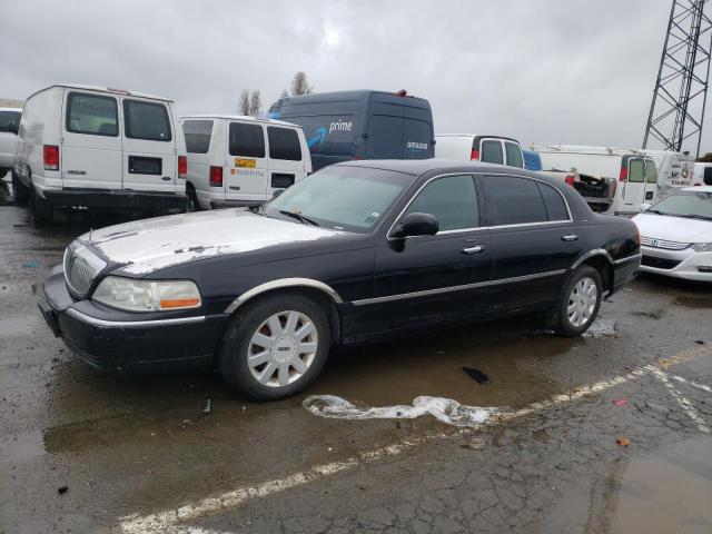 LINCOLN TOWN CAR 2005 with VIN 1LNHM84W05Y607900 - Photo from auction