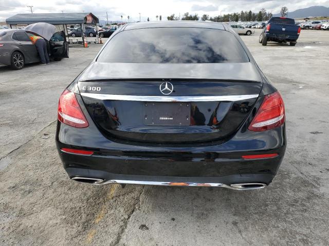 Photo 6 from auction – 2017 MERCEDES-BENZ E 300 with VIN WDDZF4JB2HA226971