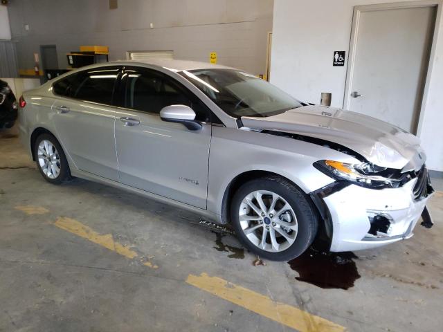 Photo 4 from auction – 2019 FORD FUSION SE with VIN 3FA6P0LU8KR242581