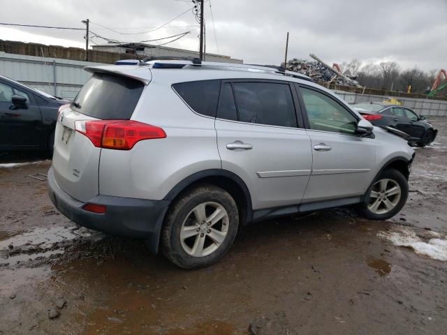 Photo 3 from auction – 2014 TOYOTA RAV4 XLE with VIN JTMRFREV1ED049884