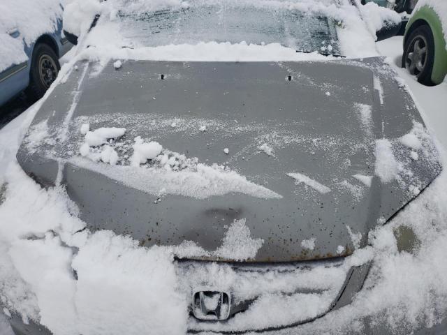 Photo 11 from auction – 2004 HONDA CIVIC LX with VIN 2HGES16504H644917