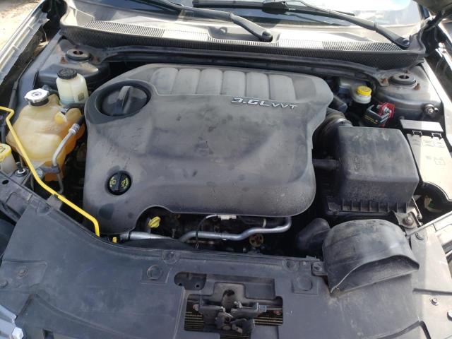 Photo 11 from auction – 2013 CHRYSLER 200 LIMITE with VIN 1C3CCBCGXDN521085