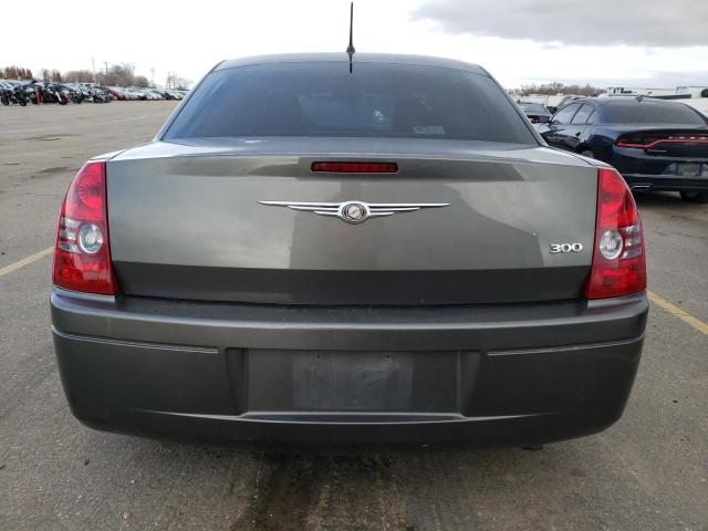 Photo 6 from auction – 2008 CHRYSLER 300 LX with VIN 2C3KA43R88H258995