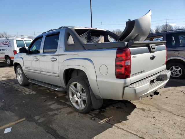 Photo 2 from auction – 2011 CHEVROLET AVALANCHE with VIN 3GNTKFE31BG179619