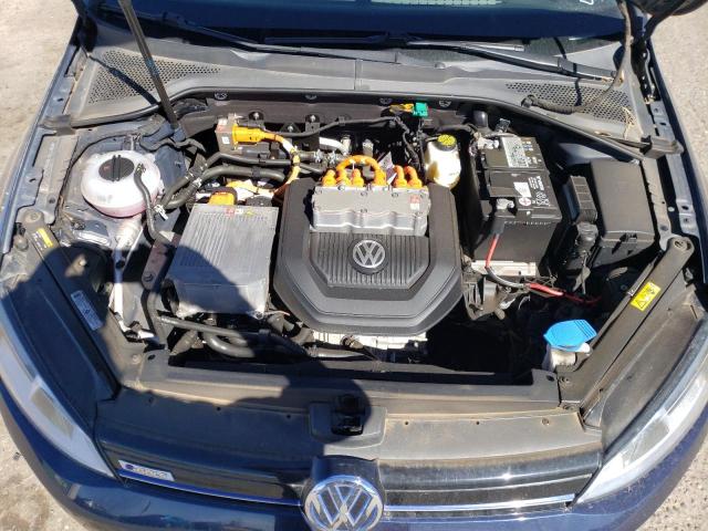 Photo 11 from auction – 2016 VOLKSWAGEN E-GOLF SE with VIN WVWKP7AU2GW915325