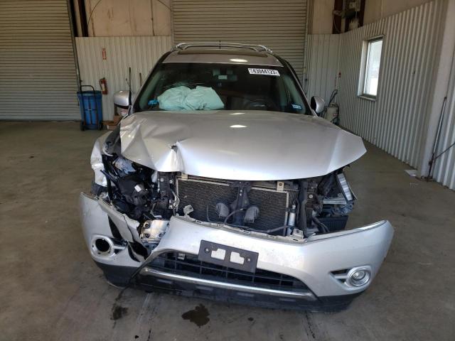 Photo 5 from auction – 2013 NISSAN PATHFINDER with VIN 5N1AR2MN1DC677828