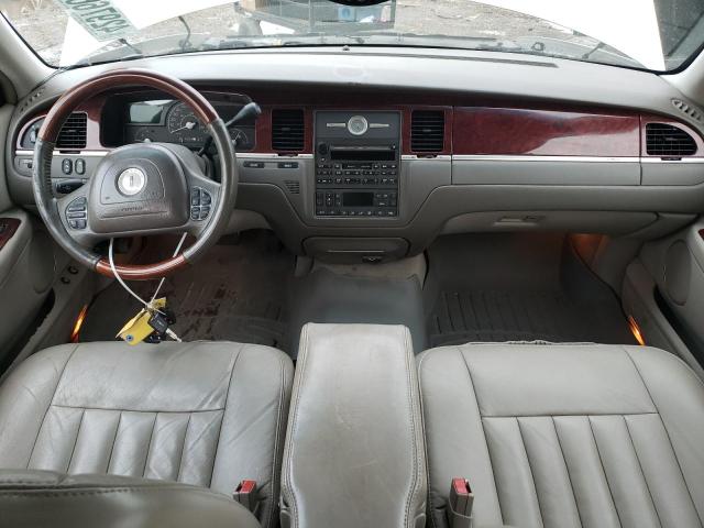 Photo 8 from auction – 2003 LINCOLN TOWN CAR with VIN 1LNHM82W03Y623658