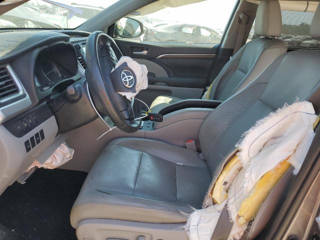 Photo 7 from auction – 2015 TOYOTA HIGHLANDER with VIN 5TDDKRFH2FS154082