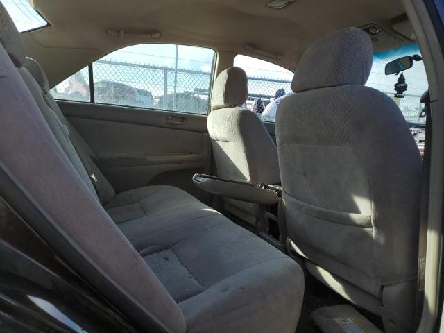 Photo 10 from auction – 2002 TOYOTA CAMRY LE with VIN 4T1BE32KX2U563588