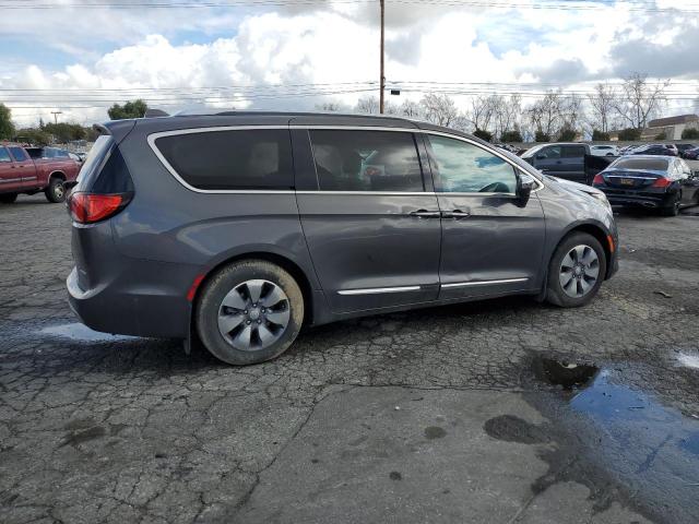 Фото 3 с аукциона – 2018 CHRYSLER PACIFICA H с VIN 2C4RC1N77JR230541
