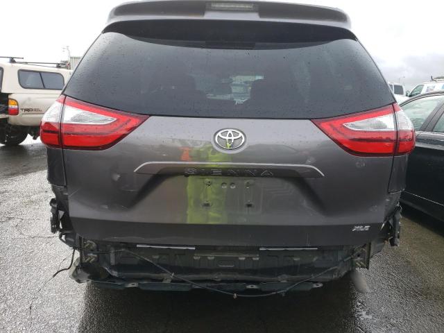 Photo 6 from auction – 2017 TOYOTA SIENNA XLE with VIN 5TDYZ3DC3HS813176
