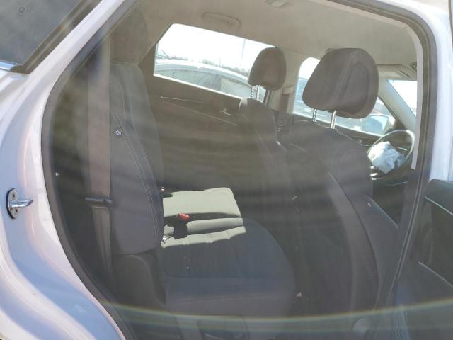 Photo 11 from auction – 2016 KIA SORENTO LX with VIN 5XYPG4A56GG160660