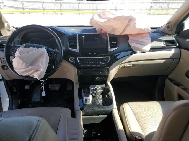 Photo 8 from auction – 2017 HONDA PILOT ELIT with VIN 5FNYF6H08HB042227