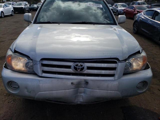 Photo 12 from auction – 2004 TOYOTA HIGHLANDER with VIN JTEEP21A440025795