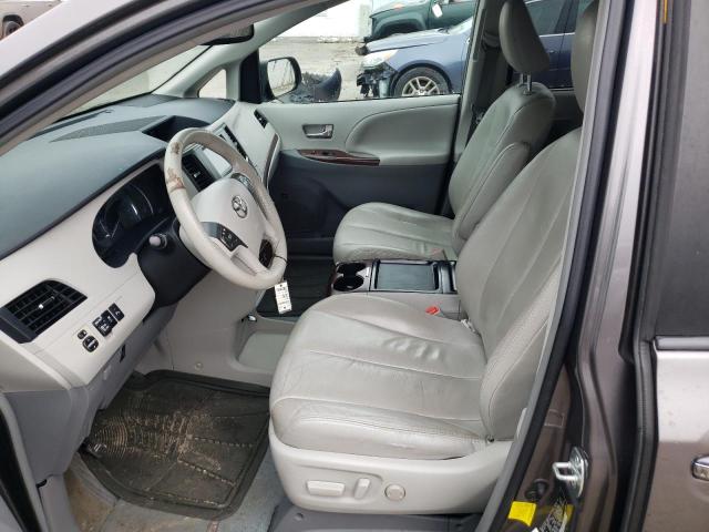 Photo 7 from auction – 2011 TOYOTA SIENNA XLE with VIN 5TDYK3DC1BS167115