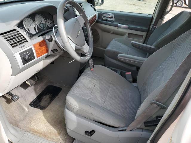 Photo 7 from auction – 2008 CHRYSLER TOWN & COU with VIN 2A8HR54P88R694301