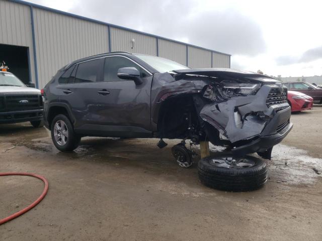 Photo 4 from auction – 2023 TOYOTA RAV4 XLE with VIN 2T3W1RFV3PC214678