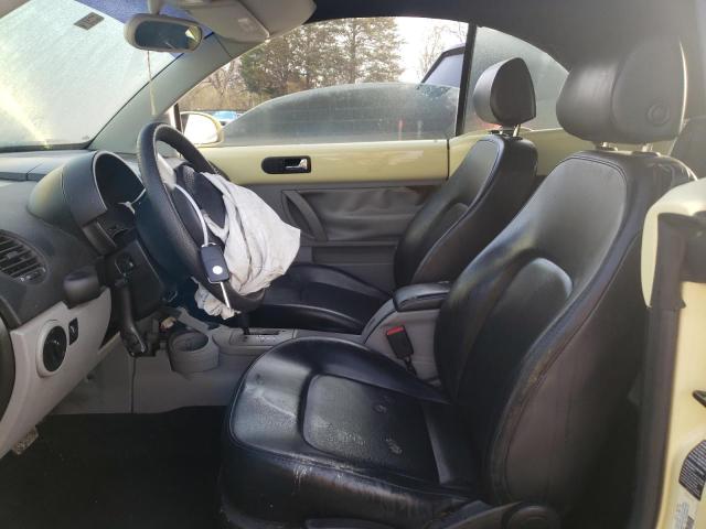 Photo 7 from auction – 2005 VOLKSWAGEN BEETLE CON with VIN 3VWCM31Y65M310372