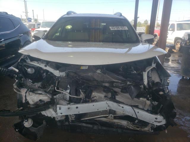 Photo 5 from auction – 2017 TOYOTA RAV4 XLE with VIN 2T3WFREV3HW397860