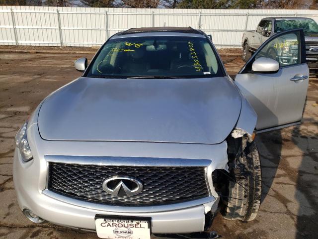 Photo 11 from auction – 2017 INFINITI QX70 with VIN JN8CS1MW8HM415183