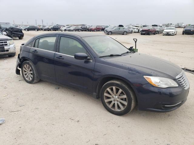 Photo 4 from auction – 2013 CHRYSLER 200 TOURIN with VIN 1C3CCBBB2DN654462