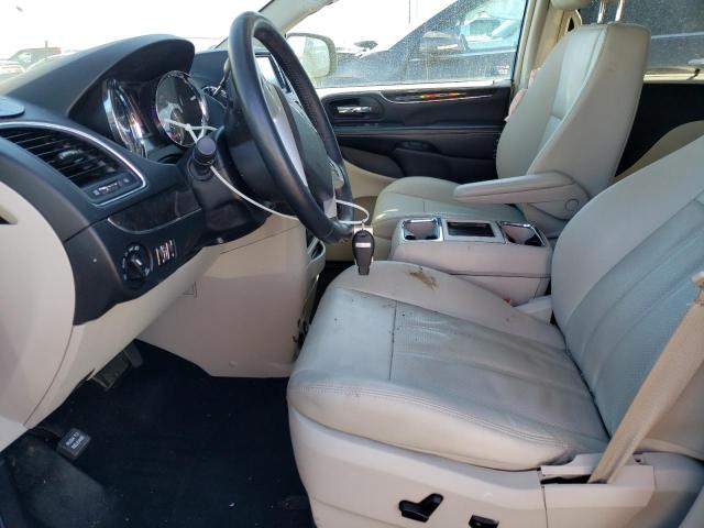 Photo 7 from auction – 2016 CHRYSLER TOWN & COU with VIN 2C4RC1CG6GR189119