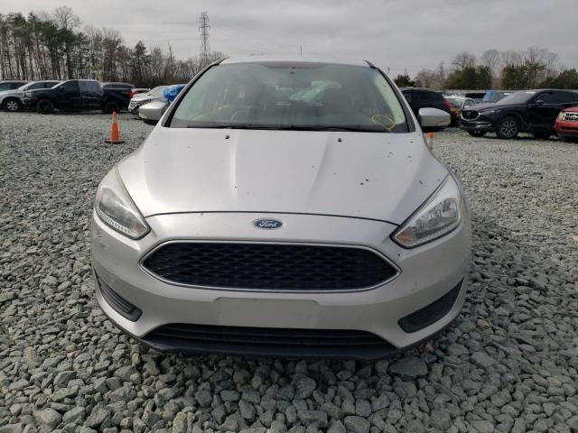 Photo 5 from auction – 2017 FORD FOCUS SE with VIN 1FADP3K23HL213117