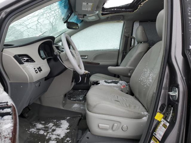 Photo 7 from auction – 2012 TOYOTA SIENNA XLE with VIN 5TDYK3DC7CS185930