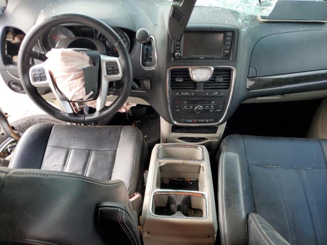 Photo 8 from auction – 2016 CHRYSLER TOWN & COU with VIN 2C4RC1BG3GR290569