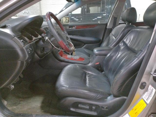 Photo 7 from auction – 2002 LEXUS ES 300 with VIN JTHBF30G420014569