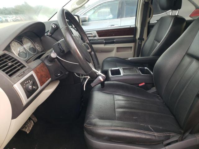 Photo 7 from auction – 2010 CHRYSLER TOWN & COU with VIN 2A4RR8D17AR393625