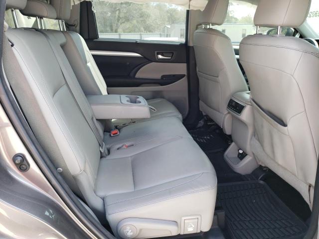 Photo 11 from auction – 2015 TOYOTA HIGHLANDER with VIN 5TDKKRFH2FS114642