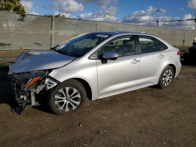 TOYOTA COROLLA LE 2022 with VIN JTDEAMDE2NJ043871 - Photo from auction