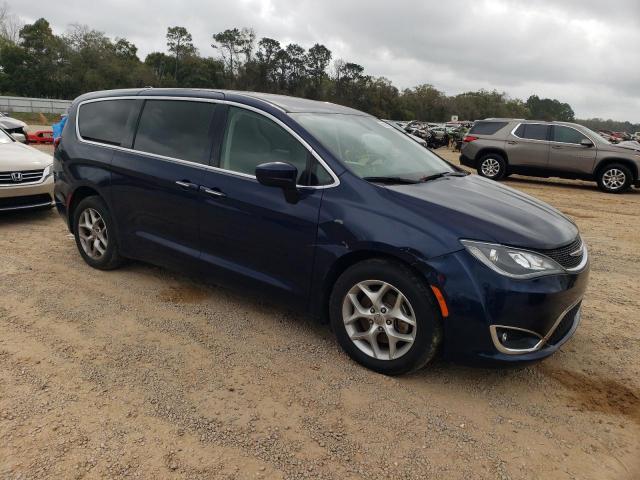 Photo 4 from auction – 2017 CHRYSLER PACIFICA T with VIN 2C4RC1BGXHR832266