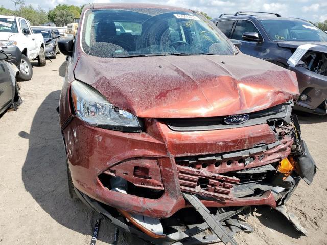 صورة رقم 5 من المزاد - 2015 FORD ESCAPE S مع VIN 1FMCU0F76FUA47584