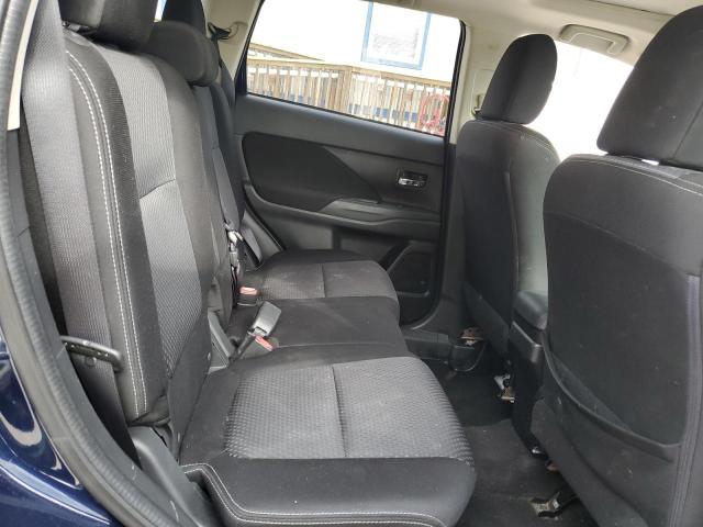 Photo 11 from auction – 2017 MITSUBISHI OUTLANDER with VIN JA4AZ3A38HZ050103