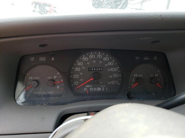 Photo 9 from auction – 2001 MERCURY GRAND MARQ with VIN 2MEFM74W11X620380