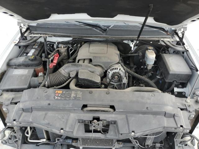 Photo 12 from auction – 2011 CHEVROLET SUBURBAN C with VIN 1GNSCKE04BR399697
