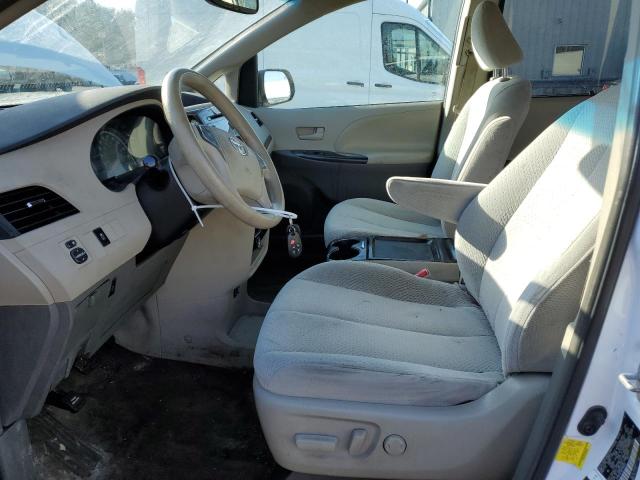 Photo 7 from auction – 2011 TOYOTA SIENNA LE with VIN 5TDKK3DC4BS168037