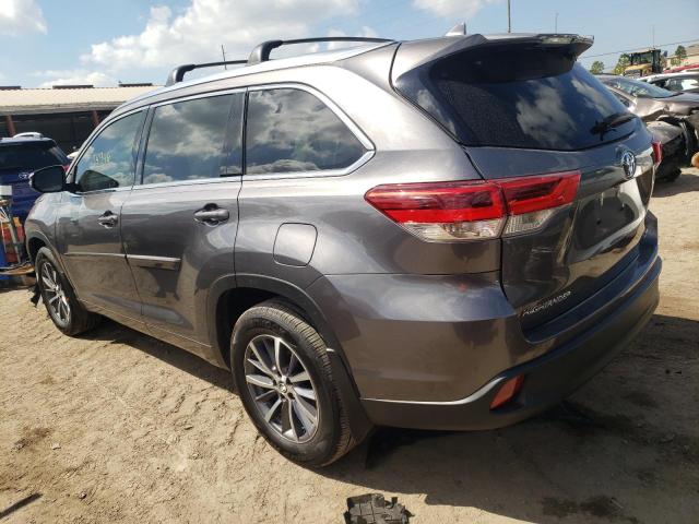 Photo 2 from auction – 2018 TOYOTA HIGHLANDER with VIN 5TDKZRFH4JS548226