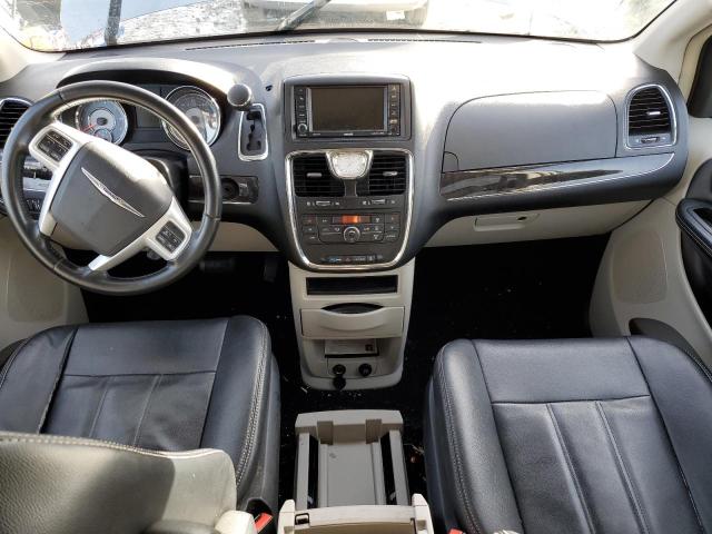 Photo 8 from auction – 2014 CHRYSLER TOWN & COU with VIN 2C4RC1BG8ER221115