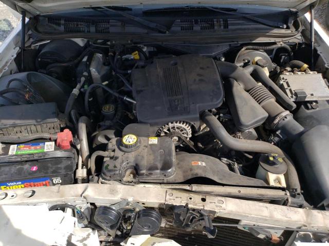 Photo 11 from auction – 2005 MERCURY GRAND MARQ with VIN 2MEFM75W75X632487