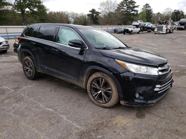 Photo 4 from auction – 2017 TOYOTA HIGHLANDER with VIN 5TDZZRFH9HS209969