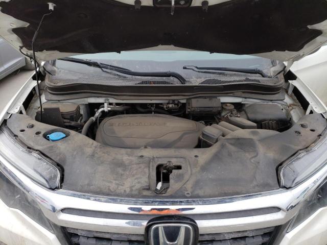 Photo 12 from auction – 2019 HONDA RIDGELINE with VIN 5FPYK3F71KB011183