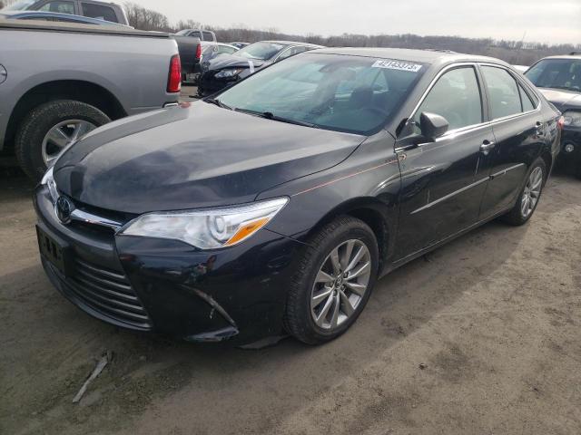 TOYOTA CAMRY LE 2017 with VIN 4T1BF1FK8HU726470 - Photo from auction