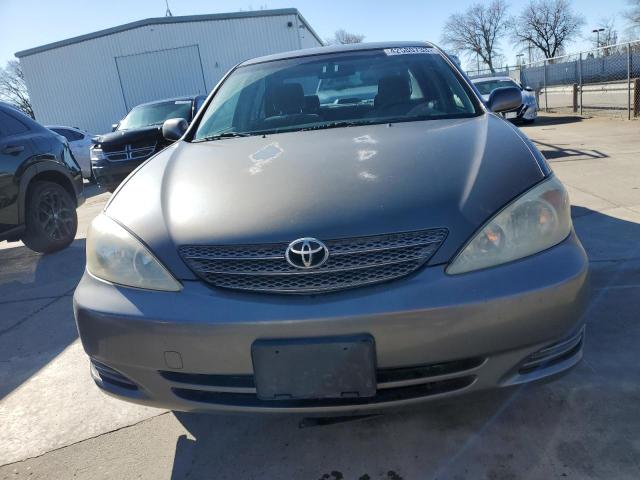 Photo 5 from auction – 2003 TOYOTA CAMRY LE with VIN JTDBE32KX30193689