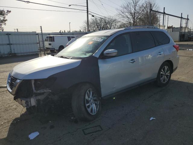 NISSAN PATHFINDER 2018 with VIN 5N1DR2MN2JC636648 - Photo from auction